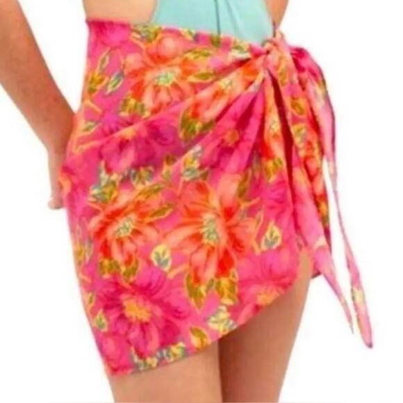 Beach Riot The Melanie Sarong in Miami Peony - Picture 1 of 5